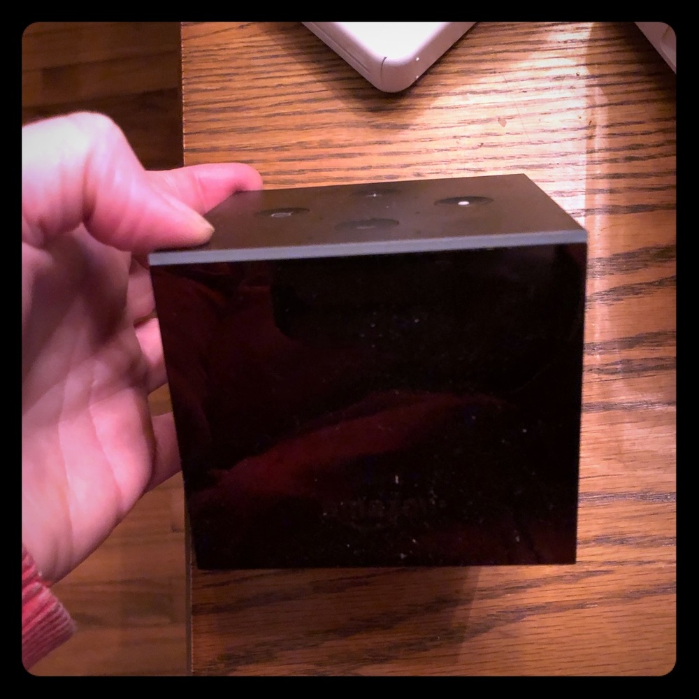 Fire tv cube amazon great condition
